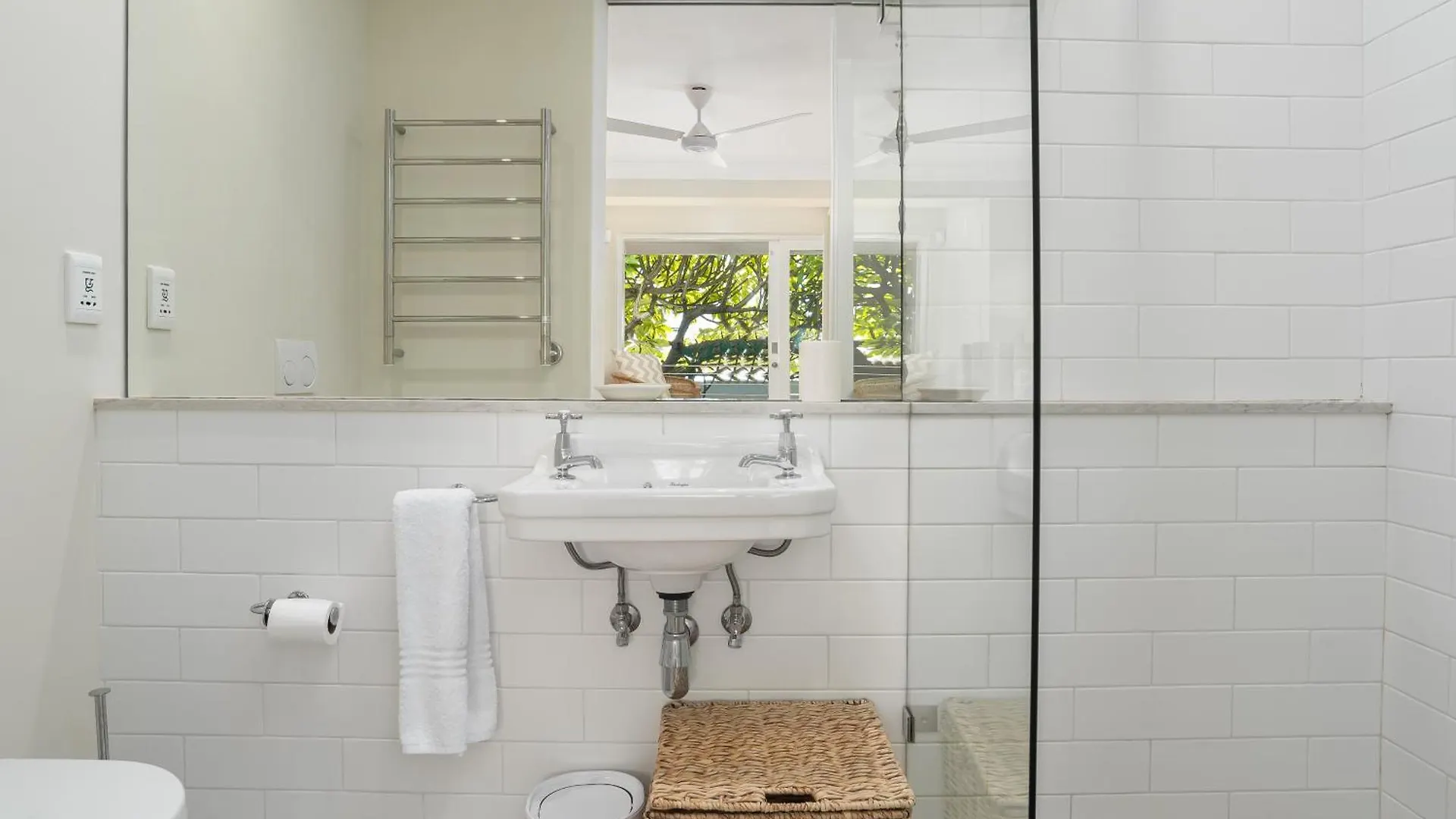 Tatil Evi Light & Airy 3 Bedroom Green Point Family Home Cape Town